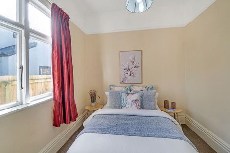 Photo of property in 74 Edward Avenue, Edgeware, Christchurch, 8013