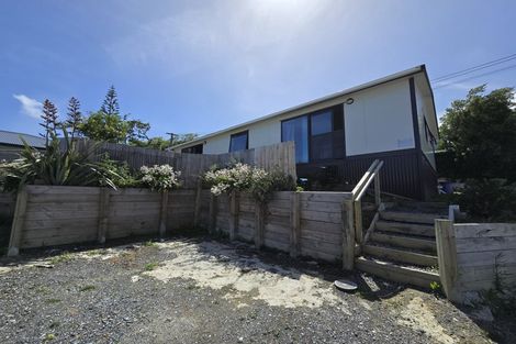 Photo of property in 90 Dimock Street, Titahi Bay, Porirua, 5022