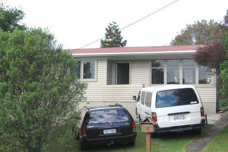 Photo of property in 7 Sheehan Road, Te Atatu South, Auckland, 0610