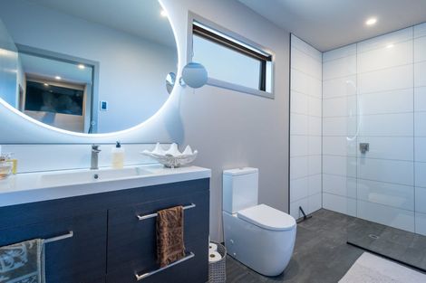 Photo of property in 12 Wakanini Place, Mapua, 7005