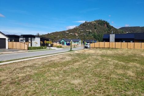 Photo of property in 55 Pounamu Avenue, Albert Town, 9305