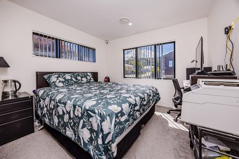 Photo of property in 5/97 Great South Road, Manurewa, Auckland, 2102