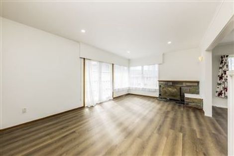 Photo of property in 65 Christmas Road, Manurewa, Auckland, 2102