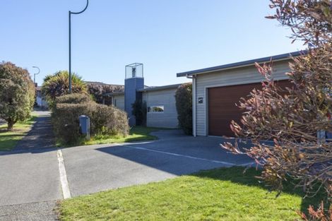 Photo of property in 2 Beckett Lane, Raumati Beach, Paraparaumu, 5032