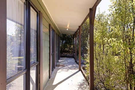 Photo of property in 1 Lydia Place, Kelvin Grove, Palmerston North, 4414
