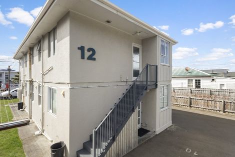 Photo of property in 12/76u Freyberg Street, Lyall Bay, Wellington, 6022
