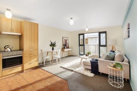 Photo of property in Pirie Street Townhouses, 35u2 Pirie Street, Mount Victoria, Wellington, 6011