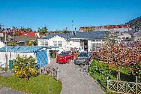 Photo of property in 32 Neil Road, Fairy Springs, Rotorua, 3015