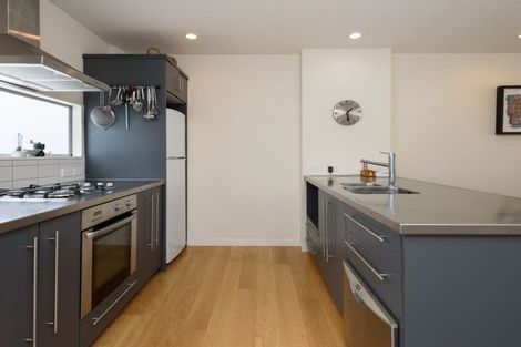 Photo of property in Sol Apartments, 31/37 Jessie Street, Te Aro, Wellington, 6011
