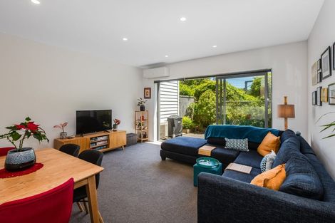 Photo of property in 12/7u Handyside Street, Tawa, Wellington, 5028