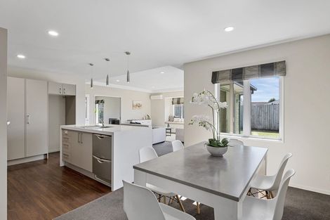 Photo of property in 5 Kandinsky Close, Rolleston, 7614