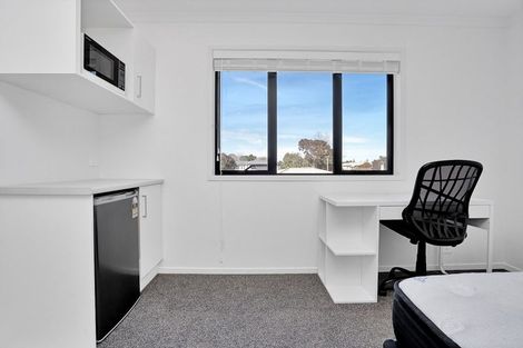 Photo of property in 3u3 Snead Place, Hamilton East, Hamilton, 3216