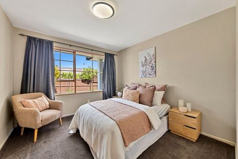 Photo of property in 44 Orrick Crescent, Avondale, Christchurch, 8061