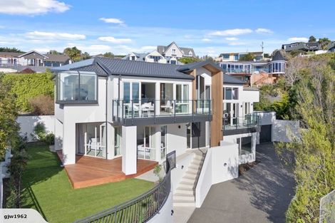 Photo of property in 214b Mount Pleasant Road, Mount Pleasant, Christchurch, 8081