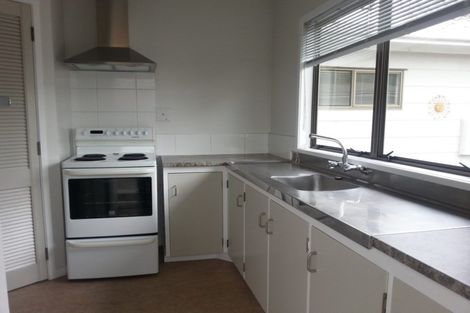 Photo of property in 1/39 Kelvin Road, Papakura, 2110