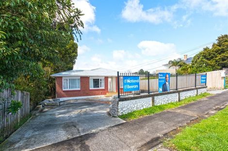 Photo of property in 52 Pleasant Road, Glen Eden, Auckland, 0602