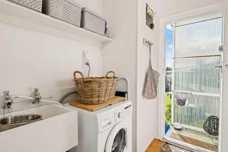 Photo of property in 2/71 Emmett Street, Greerton, Tauranga, 3112