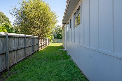 Photo of property in 50c Robinson Avenue, Holdens Bay, Rotorua, 3010