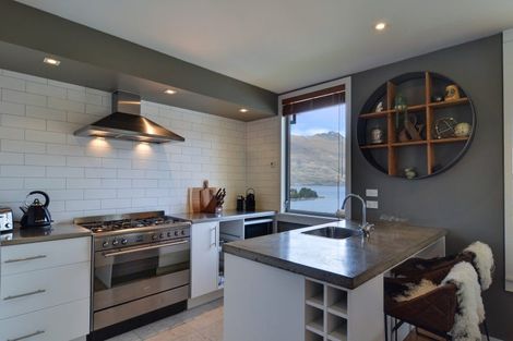 Photo of property in The Woods, 12u 5 Dublin Street, Queenstown, 9300