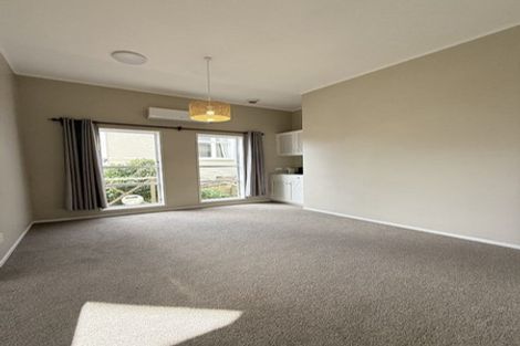 Photo of property in 66 Central Terrace, Kelburn, Wellington, 6012