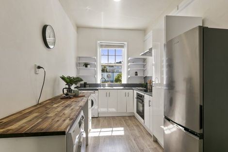 Photo of property in Blythswood Flats, 25/3f Aro Street, Aro Valley, Wellington, 6021