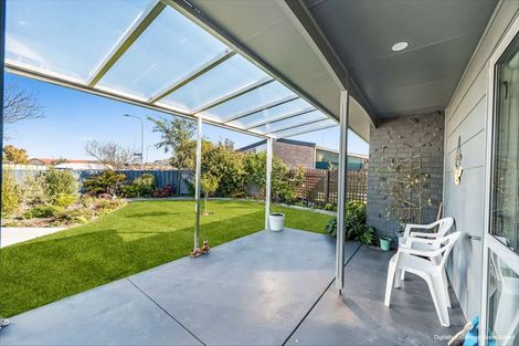 Photo of property in 22 Glamorgan Avenue, Tamatea, Napier, 4112