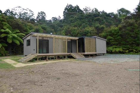 Photo of property in 122-126 Carter Road, Oratia, Auckland, 0604