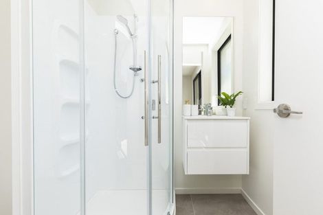 Photo of property in 2 Cutts Road, Russley, Christchurch, 8042