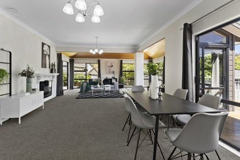 Photo of property in 15 Observatory Close, Whitby, Porirua, 5024