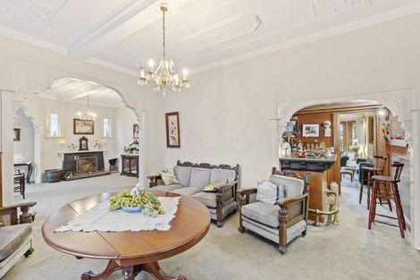 Photo of property in 209 Victoria Avenue, Hokowhitu, Palmerston North, 4410