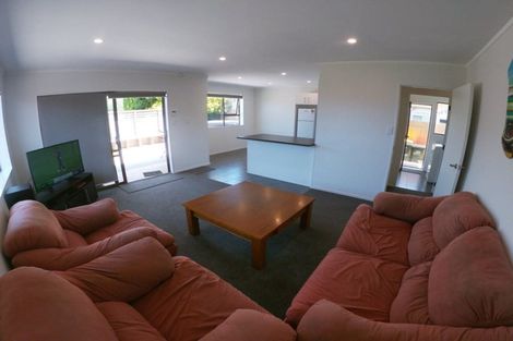 Photo of property in 3/14 King Edward Avenue, Papakura, 2110