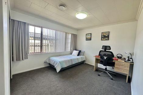 Photo of property in 96 Gladstone Terrace, Gladstone, Invercargill, 9810