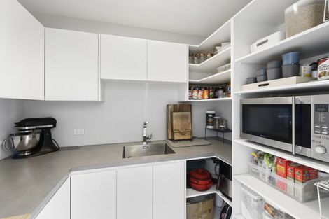 Photo of property in 7 Fairview Place, Levin, 5510