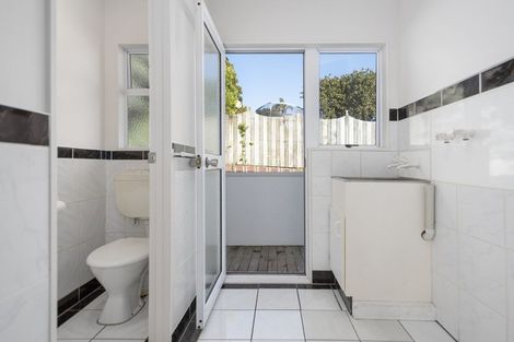 Photo of property in 99 Jonathon Street, Brookfield, Tauranga, 3110