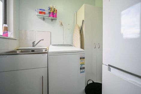 Photo of property in 37 Given Street, Havelock North, 4130