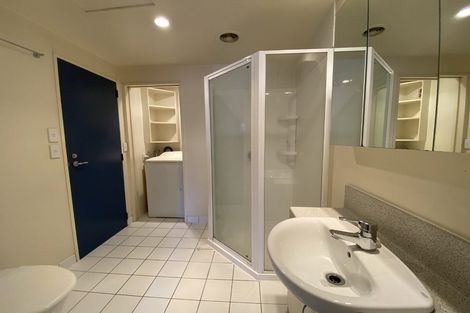 Photo of property in Terrace Heights Apartments, 9b/163 The Terrace, Wellington Central, Wellington, 6011