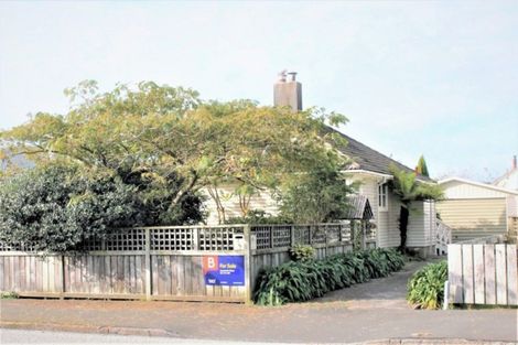 Photo of property in 147 Derby Street, Westport, 7825