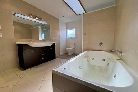 Photo of property in 12 Coughtrey Street, Saint Clair, Dunedin, 9012