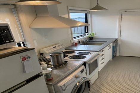 Photo of property in 22 King Edward Parade, Devonport, Auckland, 0624