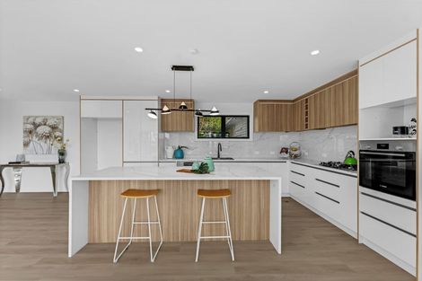 Photo of property in 16a Brandon Road, Glen Eden, Auckland, 0602