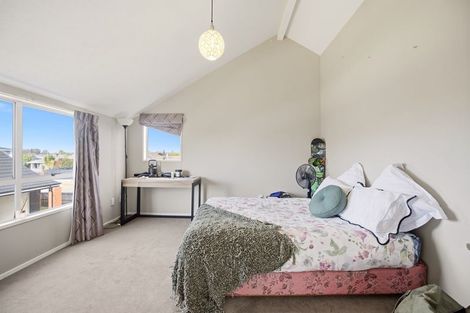 Photo of property in 18 Heathglen Avenue, Parklands, Christchurch, 8083
