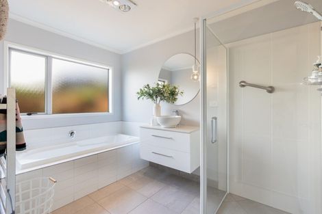 Photo of property in 9 Soma Place, Cambridge, 3434