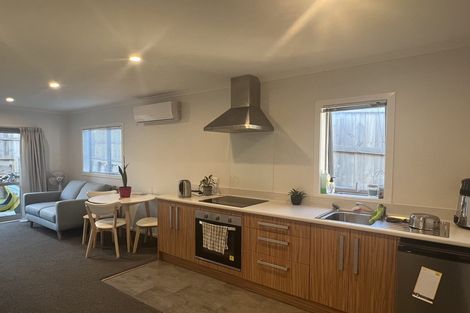 Photo of property in 40u3 Normandy Avenue, Melville, Hamilton, 3206
