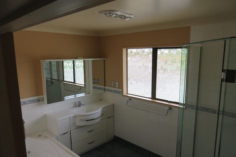 Photo of property in 45 Gladstone Road, Levin, 5571