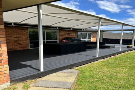 Photo of property in 6 Stroud Place, Henderson, Auckland, 0612
