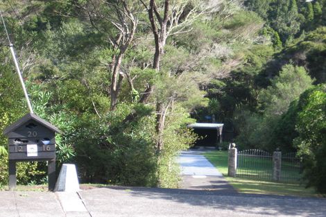Photo of property in 20 Paris Place, Birkenhead, Auckland, 0626