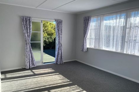 Photo of property in 3f1- Fortune Lane, Trentham, Upper Hutt, 5018
