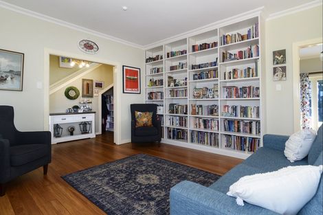 Photo of property in 16 Briarley Street, Tauranga South, Tauranga, 3112