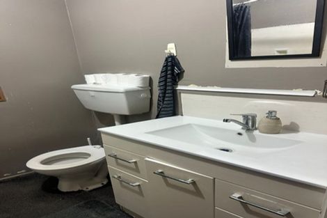 Photo of property in 2/41 Bureta Road, Otumoetai, Tauranga, 3110