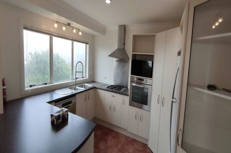 Photo of property in 4 Comber Place, Johnsonville, Wellington, 6037